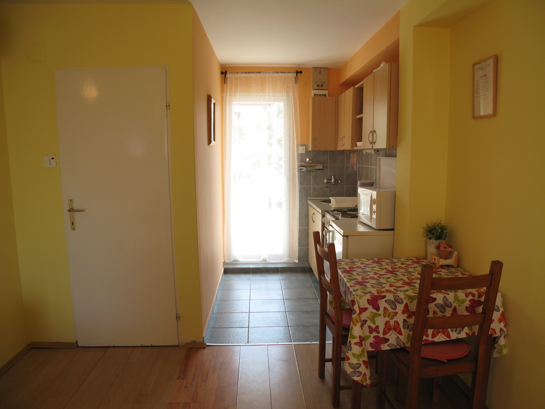 apartman étkaző