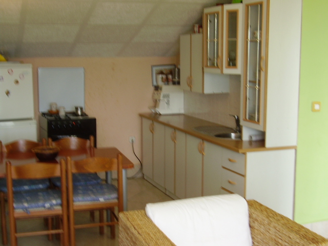 apartman konyha