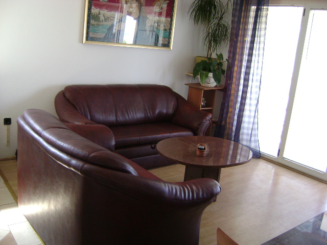 apartman nappali