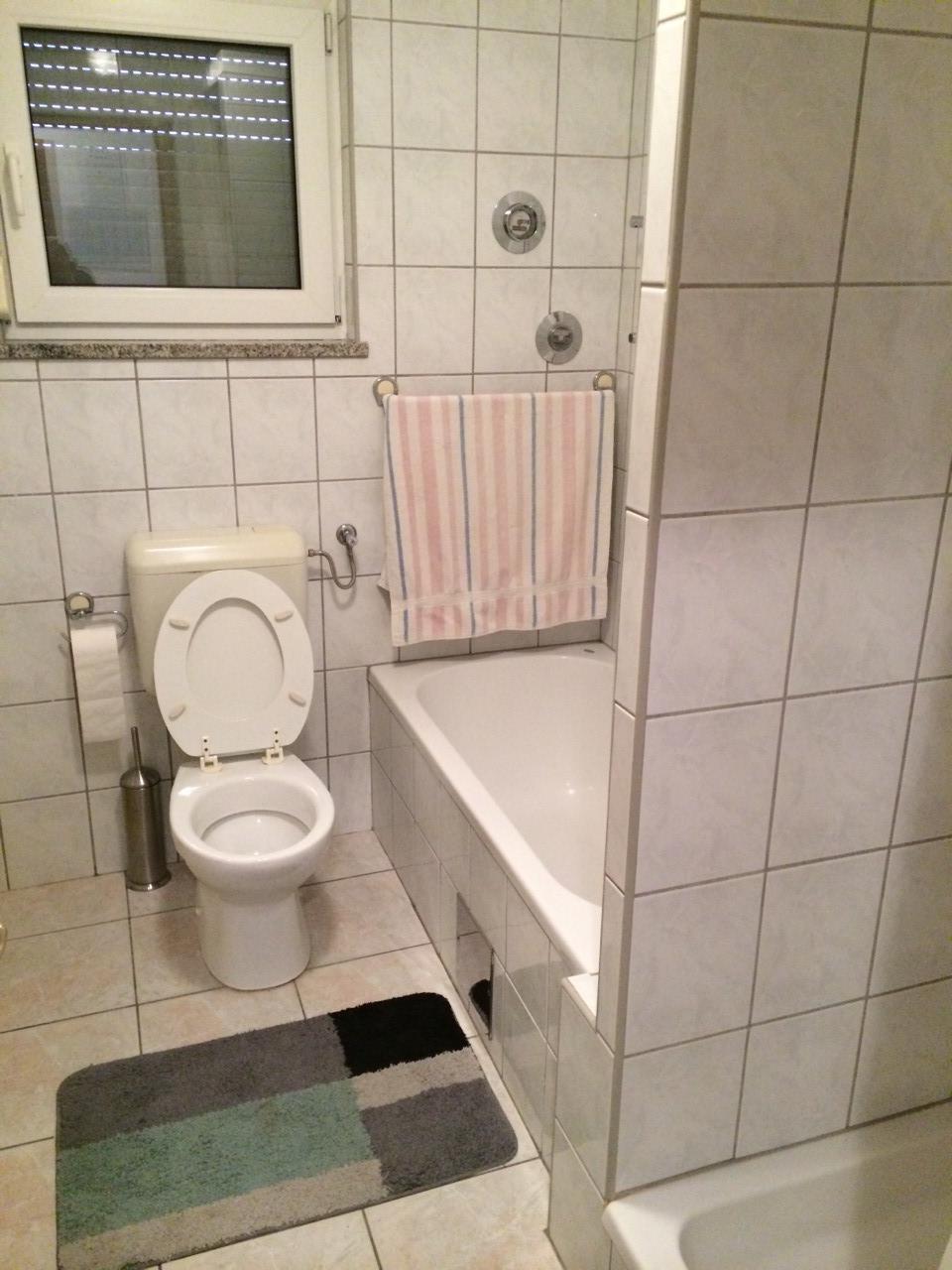 toalett, fürdő
