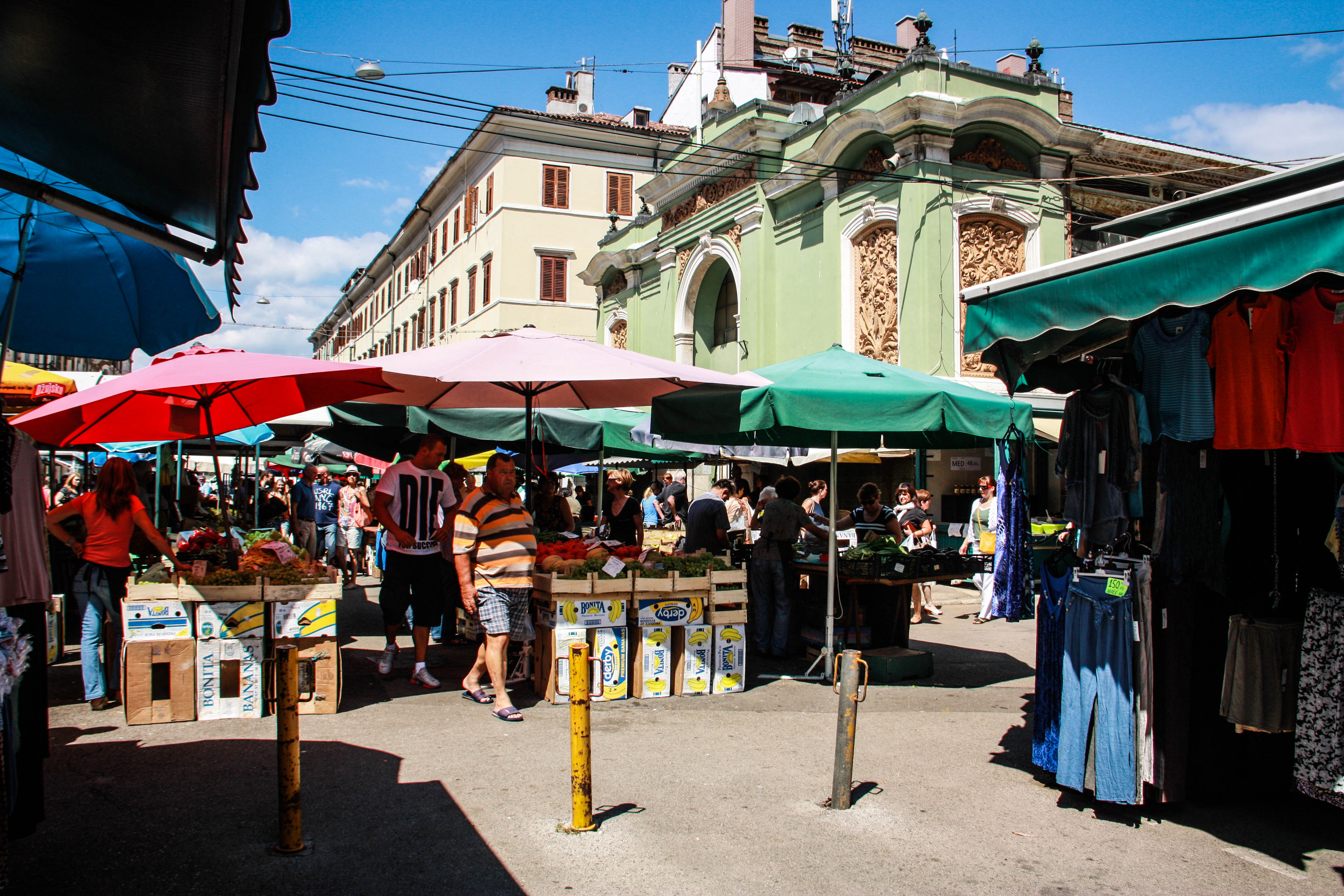 Fiume kirakodóvásár és a halpiac