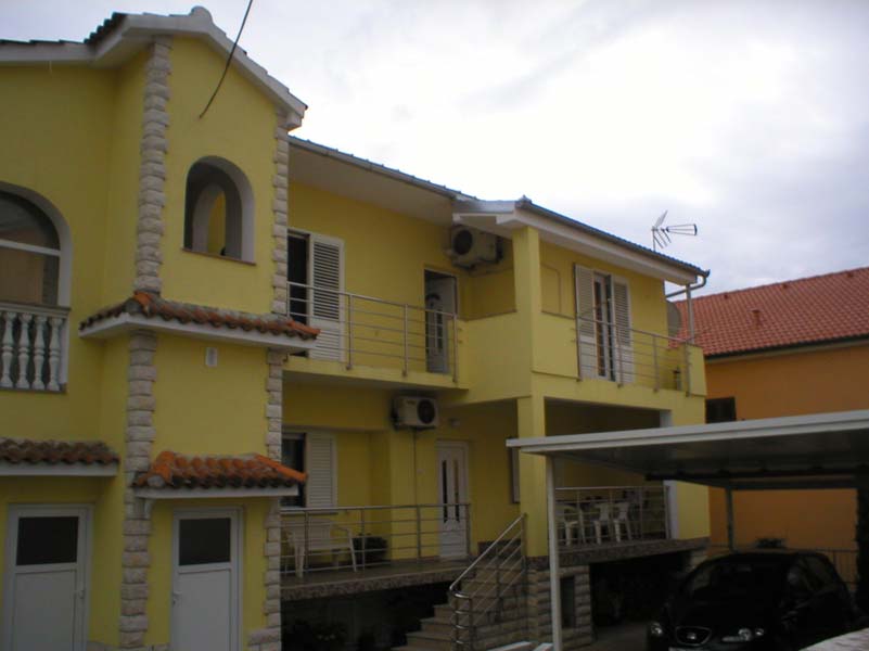 eladó családi ház Zadar
